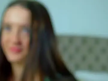 Chaturbate Free Porn Cam of elinabellucci