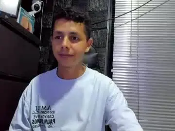 Chaturbate Adult Webcam of g_lincoln