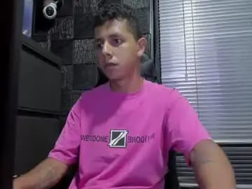 Chaturbate Adult Video Chat of g_lincoln