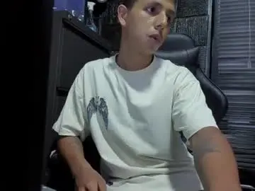 Chaturbate Live Sex of g_lincoln