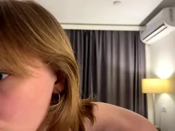 Chaturbate Sex Chat of lolaatatee