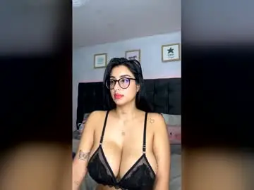 Chaturbate Sex Cam of lovely_violet13