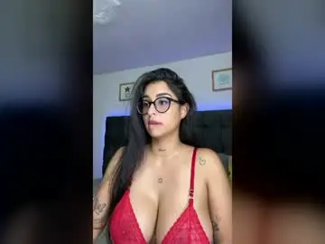 Chaturbate Watch Live Sex Cams of lovely_violet13