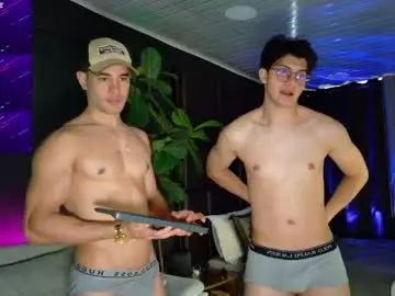 Chaturbate Live Sex Cam of maisonbastian