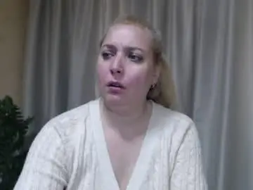 Chaturbate Adult Video Chat of ohsweetiren