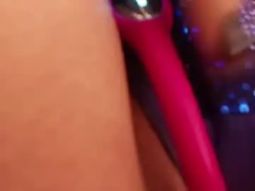 Chaturbate Watch Live Sex Cams of scarleth_bluee