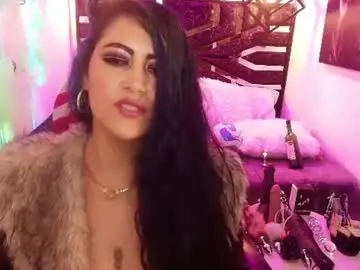 Chaturbate Live Sex Cam of scarleth_bluee