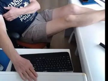 Chaturbate Live Sex Cam of dutchpornking2