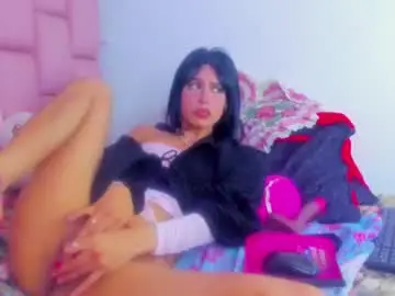 Chaturbate Live Sex Cam of emma_cg