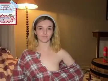 Chaturbate Live Sex Cam of lucydelovely