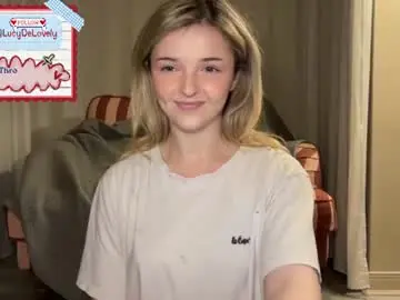 Chaturbate Watch Live Sex Cams of lucydelovely