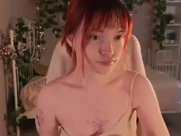 Chaturbate Live Sex Cam of salt_mira