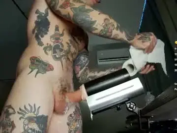Chaturbate Adult Webcam of tom__ice