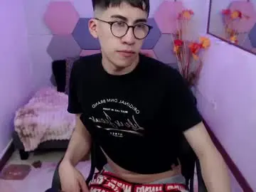 Chaturbate Sex Cam of andy_norton