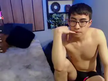 Chaturbate Live Sex Cam of andy_norton