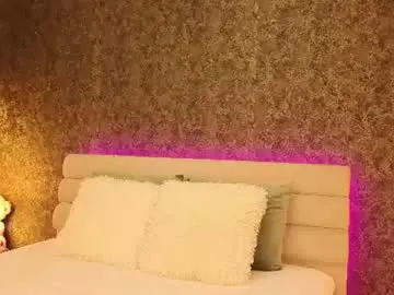 Chaturbate Watch Live Sex Cams of chloebellex