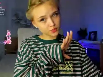 Chaturbate Watch Live Sex Cams of flooora_0