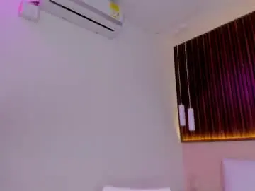 Chaturbate Free Porn Cam of rebeca__grey