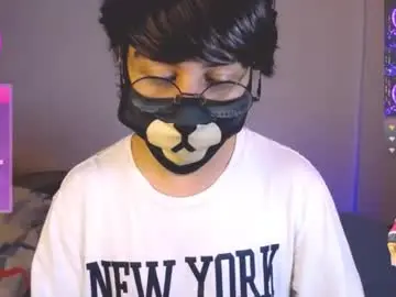 Chaturbate Live Sex Cam of yuniorb