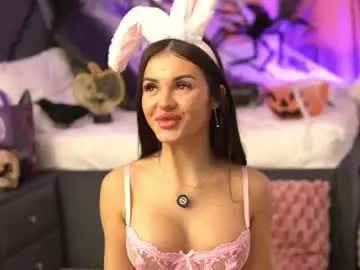 Chaturbate Watch Live Sex Cams of lila_hottie_rosie