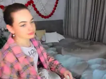 Chaturbate Best live sex cam show of miraclecurly