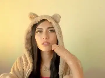 Chaturbate Live Porn of alanalois_
