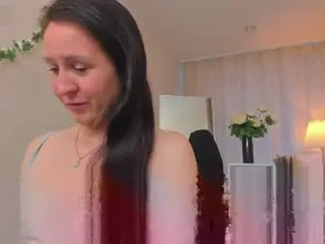 Chaturbate Watch Live Sex Cams of lea_shadom