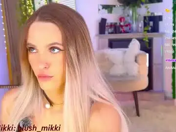 Chaturbate Watch Live Sex Cams of blush_mikki