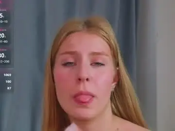 Chaturbate Best live sex cam show of lorageorge