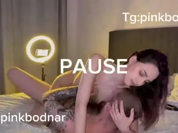 Chaturbate Live Porn of pinkbodnar_