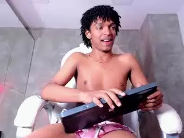 Chaturbate Nude Webcam of raymond_steel