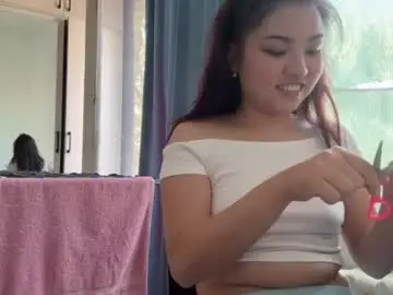 Chaturbate Live Sex Cam of sandiemarr