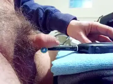 Chaturbate Sex Chat of smallhairyuncut