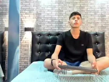 Chaturbate Sex Chat of smith_luxe