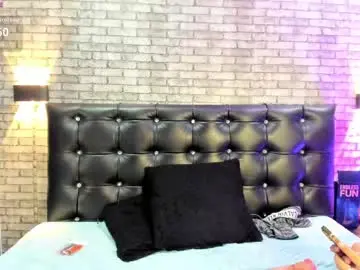 Chaturbate Nude Webcam of smith_luxe