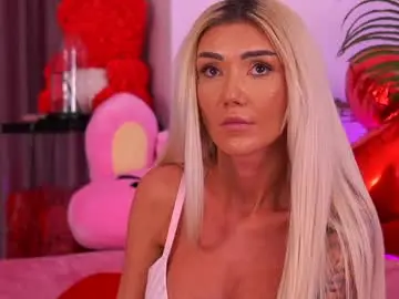 Chaturbate Nude Webcam of therealfallingangel