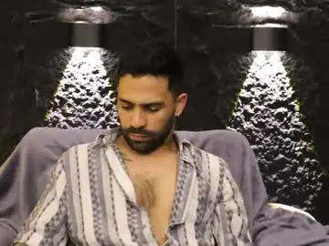 Chaturbate Best live sex cam show of leo_diaz01