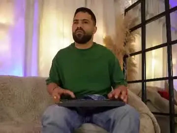 Chaturbate Adult Webcam of leo_diaz01