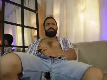 Chaturbate Free Live Porn of leo_diaz01