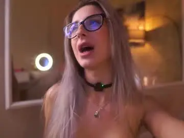 Chaturbate Private Sex Chat of maddiebryggs