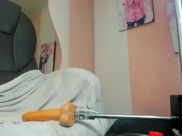 Chaturbate Live Sex Cam of mila_leon
