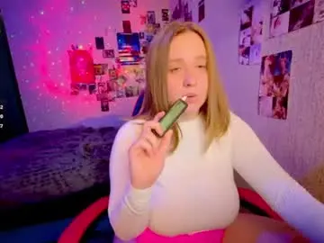Chaturbate Best live sex cam show of naomyreyyy