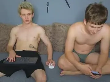 Chaturbate Live Sex of pupsenish
