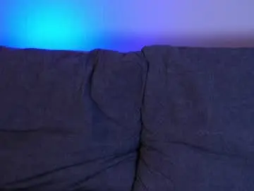 Chaturbate Live Sex Cam of hustleinashes