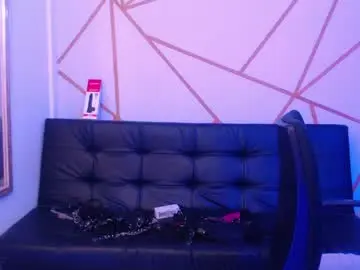 Chaturbate Live Sex of ise_lunny