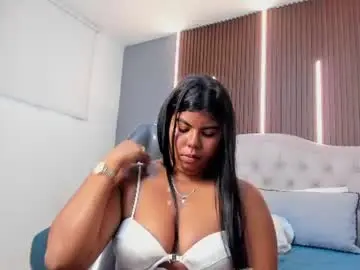 Chaturbate Live Sex Cam of luna_rosse20