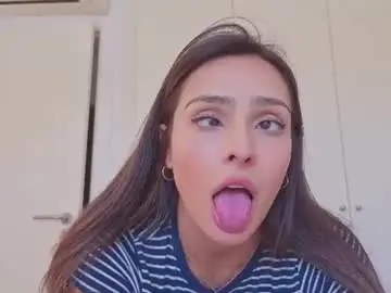 Chaturbate Best live sex cam show of abrilhelena8