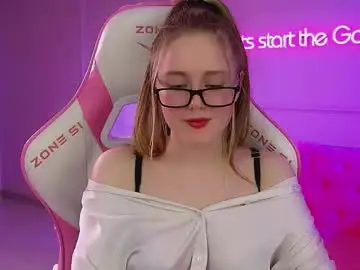 Chaturbate Adult Video Chat of lexireadway