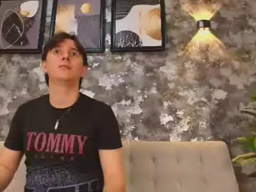 Chaturbate Live Sex Cam of mariana_and_ronny
