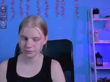 Chaturbate Best live sex cam show of bella_sky11